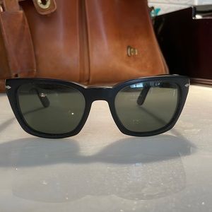 Persol 3058-8 polarized sunglasses